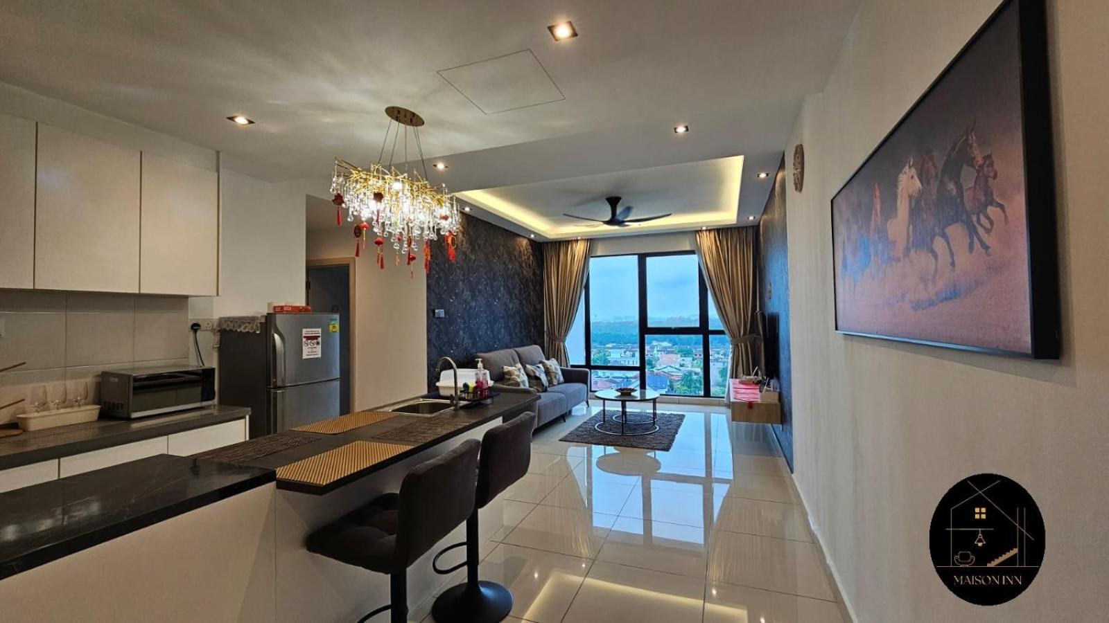 Southkey Mosaic Staycation Walk To Mid Valley Shopping Center Apartemen *