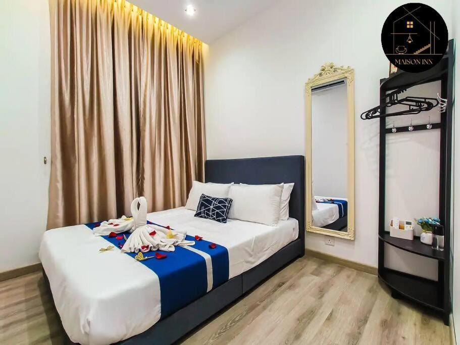 Southkey Mosaic Staycation Walk To Mid Valley Shopping Center Apartemen *