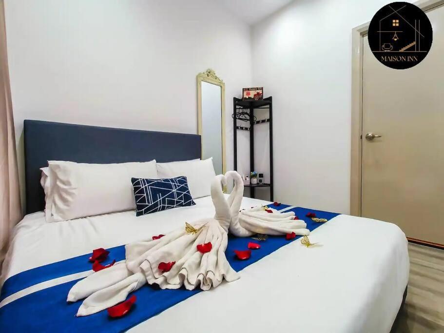 Apartemen Southkey Mosaic Staycation Walk To Mid Valley Shopping Center