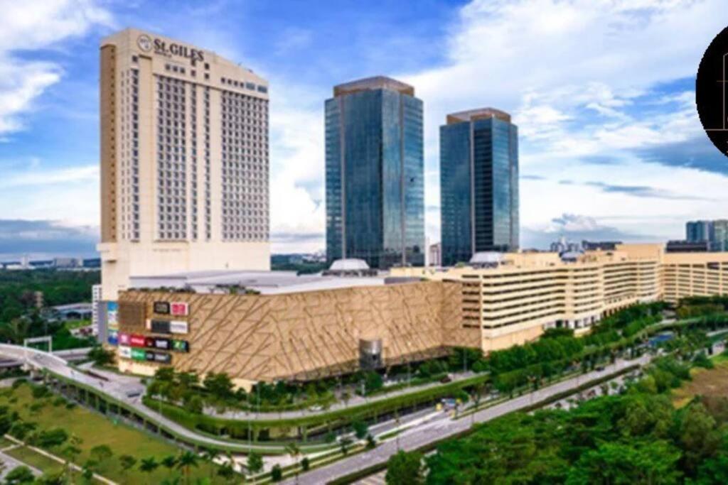 Apartemen Southkey Mosaic Staycation Walk To Mid Valley Shopping Center